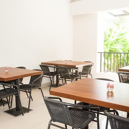 Griya Regato Otel Cakarta Dış mekan fotoğraf