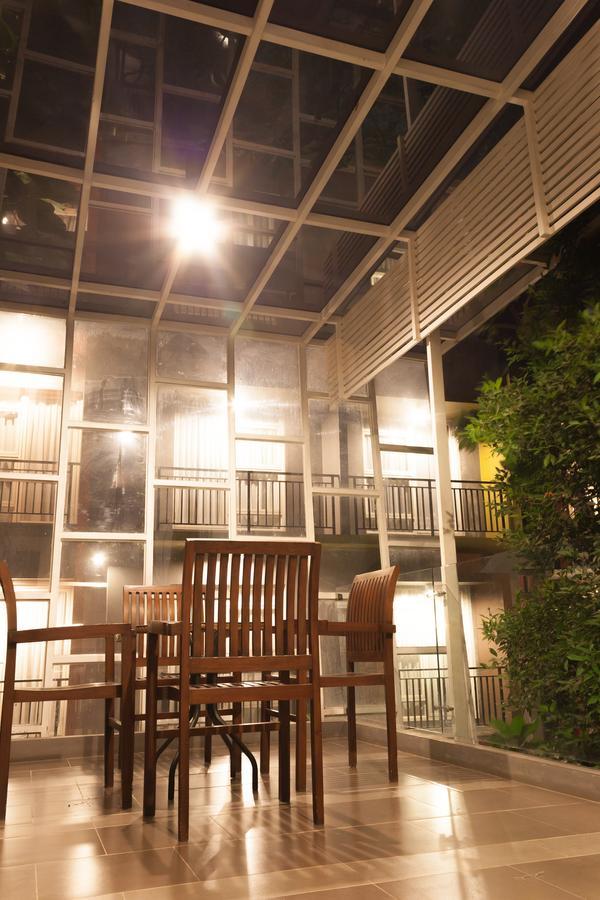 Griya Regato Otel Cakarta Dış mekan fotoğraf